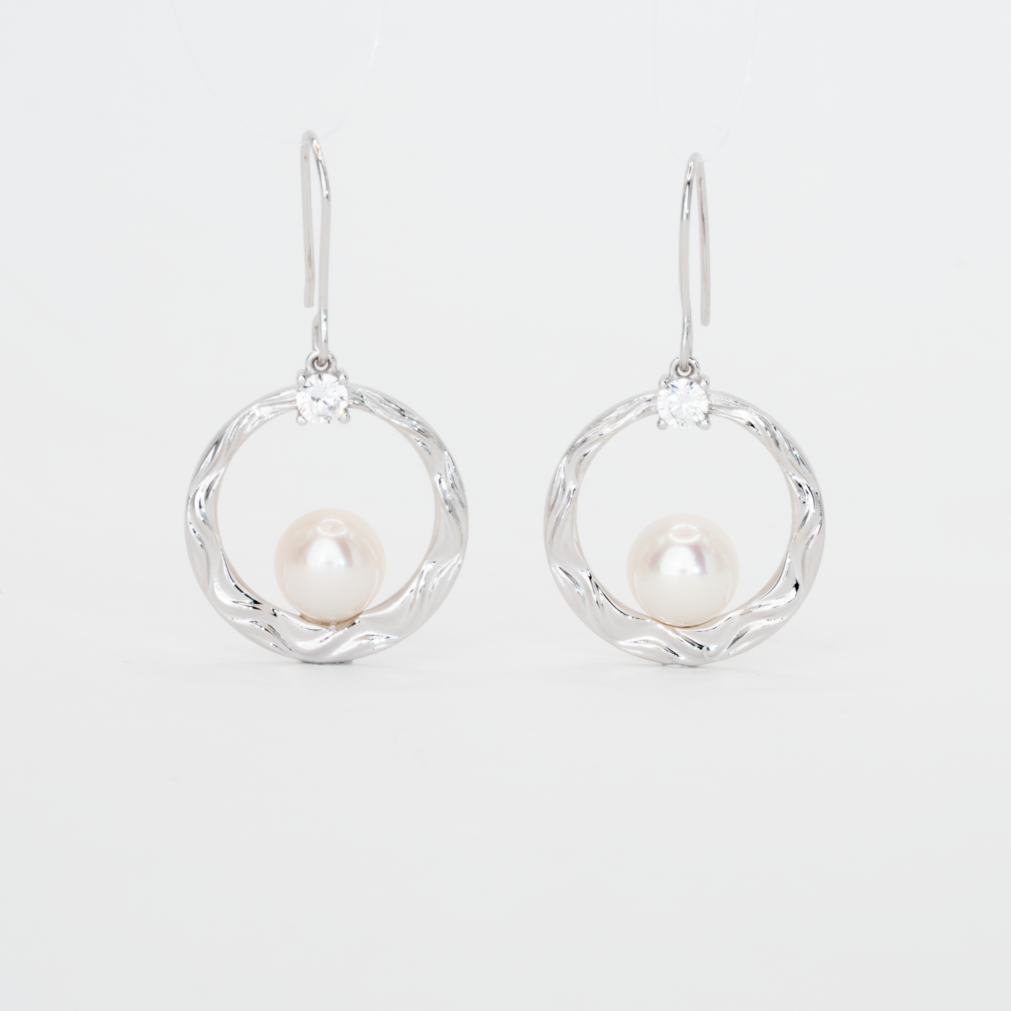 浪紋圈形珍珠耳環